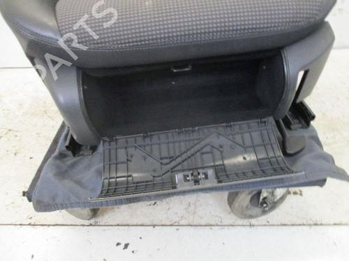 Right front seat MERCEDES-BENZ E-CLASS (W211) E 200 Kompressor (211.042) | BP32661264C16