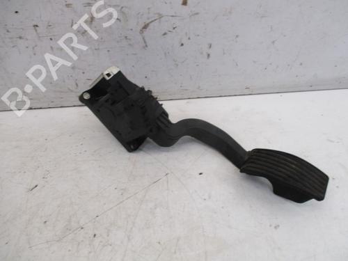 Pedal OPEL CORSA E (X15) 1.3 CDTI (08, 68) (75 hp) 19291047