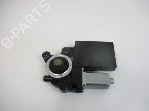 Right front window motor VOLVO V50 (545) 2.4 | BP37114860E20 - Image 3