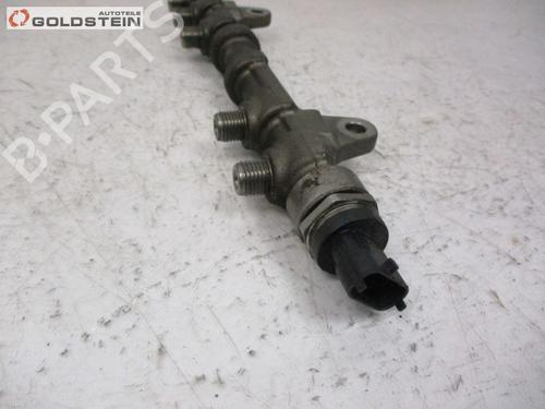 Injection rail OPEL ASTRA J Sports Tourer (P10) 1.3 CDTI (35) | BP18754775M98