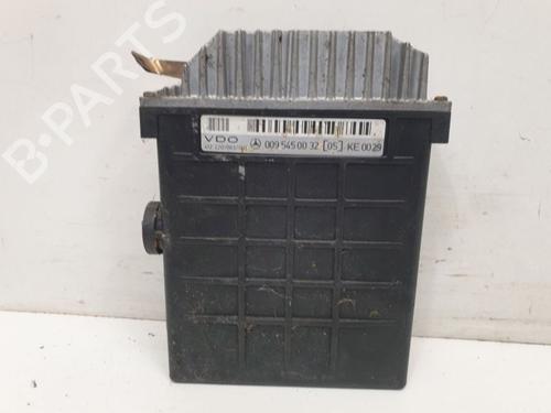 Used Engine control unit (ECU) Engine control unit (ECU) MERCEDES-BENZ 124 Saloon (W124) 230 E (124.023) (132 hp) 33627950 33627950