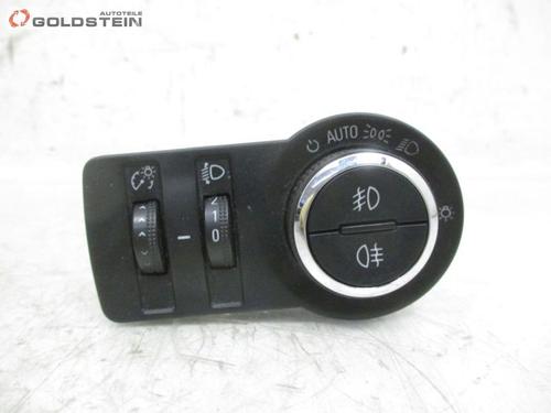 Used Headlight switch OPEL INSIGNIA A (G09) 2.0 CDTI (68) (131 hp) 18758889