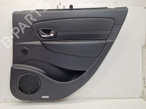Bageste højre beklædning Bageste højre beklædning RENAULT SCÉNIC III (JZ0/1_) 1.2 TCe (JZ16) (132 hp) 39742735 39742735