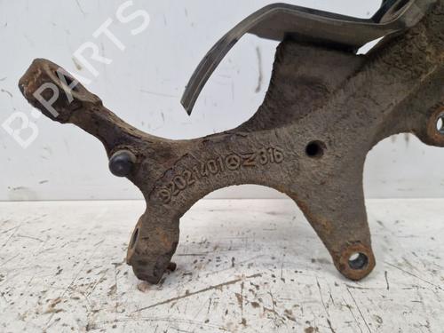 Left front steering knuckle MERCEDES-BENZ SLK (R170) 200 Kompressor (170.444) | BP29569692M25 