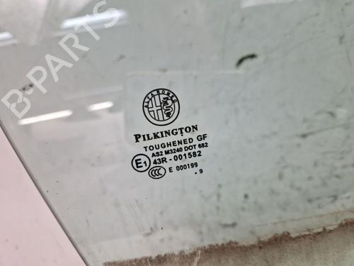 Front right quarter glass ALFA ROMEO MITO (955_) 1.4 (955AXB1B) | BP28044672C112 