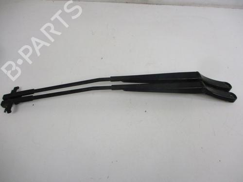 Used Front windshield wiper arm VW TOURAN (1T1, 1T2) 1.9 TDI (105 hp) 18790690