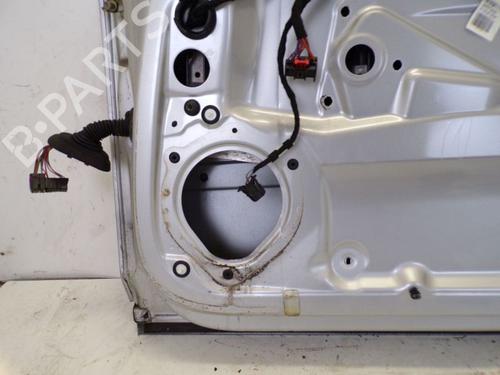 Right front door AUDI A3 (8P1) 1.6 | BP29097957C3 