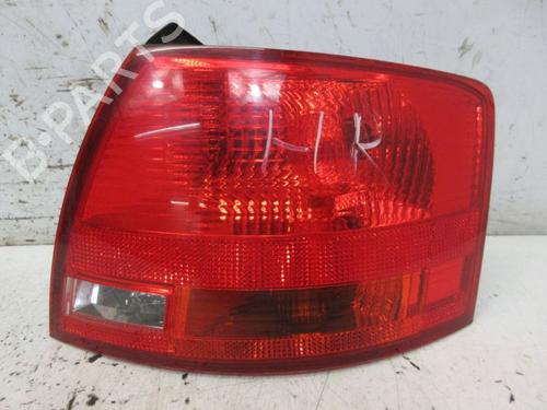 Højre baglygte AUDI A4 B7 Avant (8ED) 2.0 (130 hp) 19296179