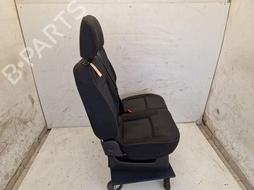 Right front seat RENAULT TRAFIC III Van (FG_) 1.6 dCi 95 (FGMJ, FGMR) | BP31588600C16 