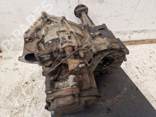 Gearkasse VW TRANSPORTER T4 Bus (70B, 70C, 7DB, 7DK, 70J, 70K, 7DC, 7DJ) 2.4 D | BP28085643M3 