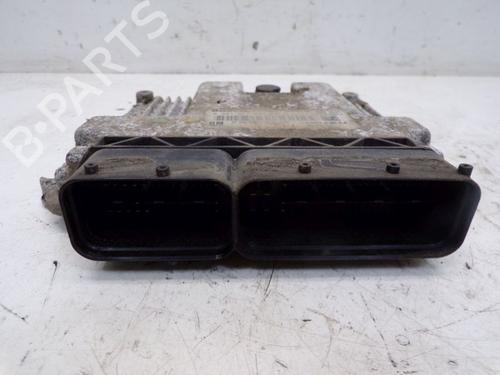 Engine control unit (ECU) OPEL ASTRA H Estate (A04) 1.7 CDTI (L35) | BP18805878M57 