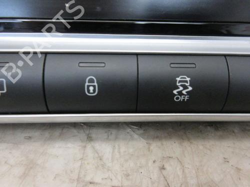 Display CITROËN C4 CACTUS 1.2 VTi 82 | BP38028059C48 - Image 4