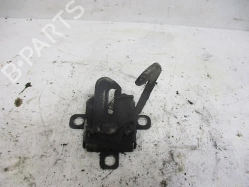 Used Hood lock FIAT GRANDE PUNTO (199_) 1.4 (199AXB11, 199AXB1A, 199BXB1A, 199AXL1A) (77 hp) 28306937