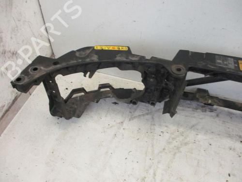 Crossmember LAND ROVER DISCOVERY III (L319) 2.7 TD 4x4 | BP18795775C162 