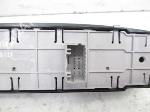 Switch RENAULT LAGUNA III Grandtour (KT0/1) 2.0 dCi (KT01, KT08, KT09, KT0K, KT12, KT1D, KT1W) | BP29086082I30