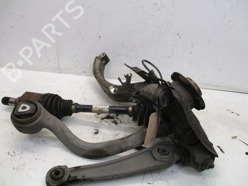 Used Left front steering knuckle BMW X5 (E70) xDrive 48 i (355 hp) 18802115