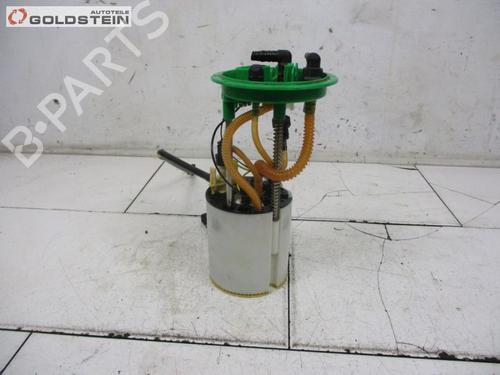 Used Fuel pump AUDI A4 B7 (8EC) 2.0 TFSI (200 hp) 18789504