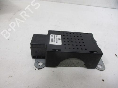 electronic-module-vw-golf-vi-5k1-2008-2009-2010-2011-2012-2013-2014-37115402 main image