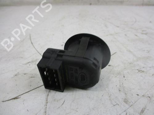 Switch LAND ROVER DISCOVERY III (L319) 2.7 TD 4x4 | BP18795765I30 