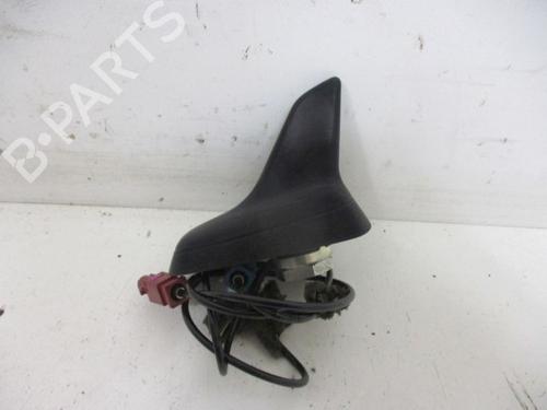 Antenne/Base AUDI A8 D3 (4E2, 4E8) 4.0 TDI quattro (275 hp) 18794993