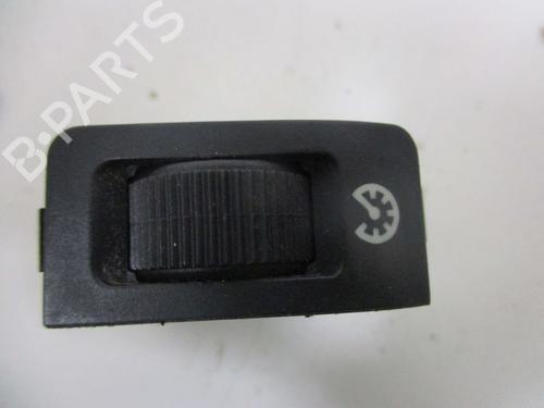 Switch BMW 7 (E38) 728 i, iL | BP37112017I30 - Image 4