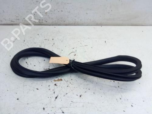 Used Rubber door seal Rubber door seal 37136789 37136789