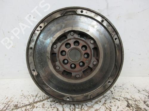 Used Flywheel PEUGEOT 5008 (0U_, 0E_) 2.0 HDi (163 hp) 22194594