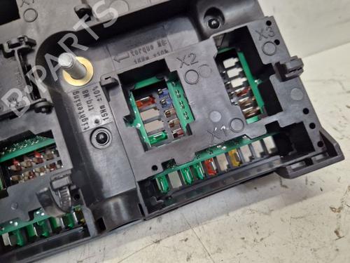 Fuse box BMW X5 (G05, F95) xDrive 40 i Mild-Hybrid | BP37139274E1 - Image 4