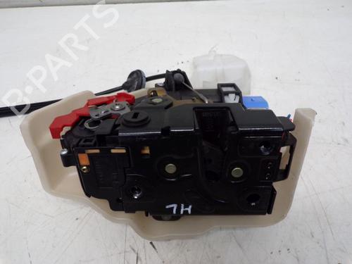 Rear left lock VW TOURAN (1T1, 1T2) 2.0 TDI | BP29100606C100 