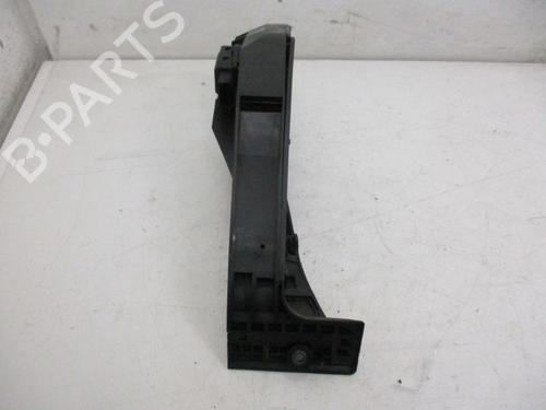 pedal-bmw-1-e87-2003-2004-2005-2006-2007-2008-2009-2010-2011-2012-2013-37098246 main image