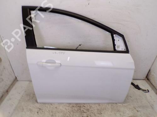Used Right front door FORD FOCUS III Saloon 1.6 Flexifuel (120 hp) 30668210