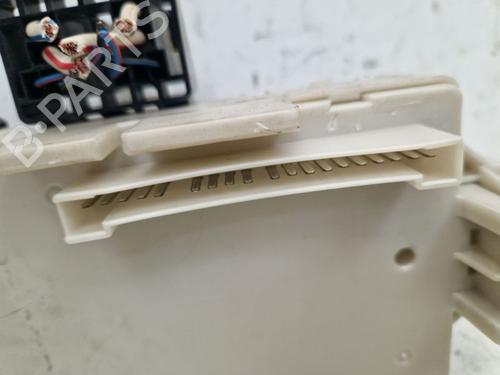 Fuse box MITSUBISHI GRANDIS (NA_W) 2.0 DI-D (NA8W) | BP23411839E1