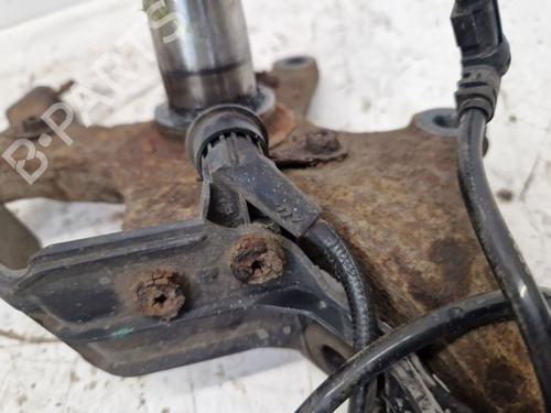 Left front steering knuckle MERCEDES-BENZ SLK (R170) 200 Kompressor (170.444) | BP29569692M25 