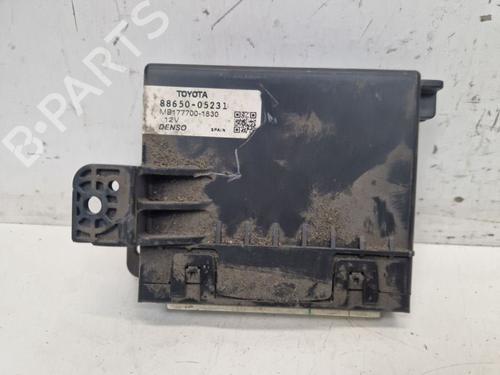 Used Electronic module TOYOTA AVENSIS Estate (_T27_) 2.0 D-4D (ADT270_, ADT270R) (126 hp) 29103291