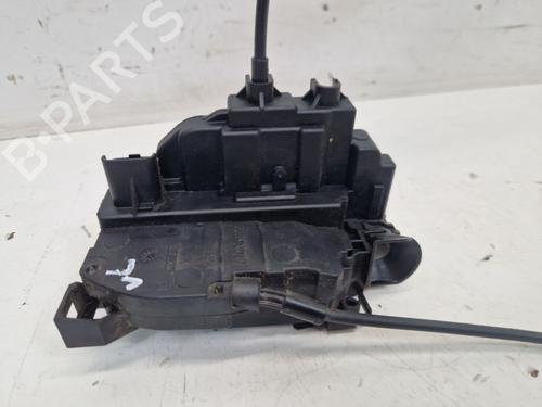Serrure avant gauche Serrure avant gauche RENAULT SCÉNIC III (JZ0/1_) 1.2 TCe (JZ16) (132 hp) 39742687 39742687