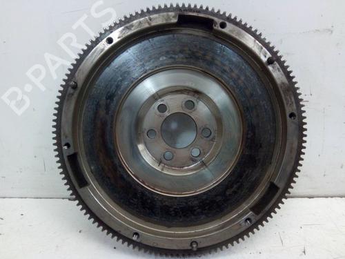 Volante do motor SEAT LEON (1P1) 1.4 TSI (125 hp) 31702935