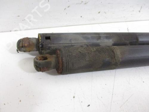 Tailgate lift support TESLA MODEL S (5YJS) 90 | BP37111602C138 - Image 3