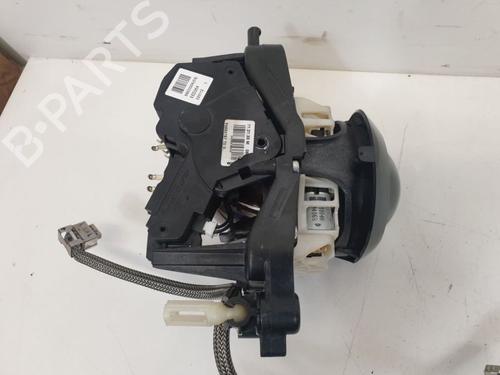 Right headlight VW PASSAT B7 Variant (365) 2.0 TDI | BP32230081C29