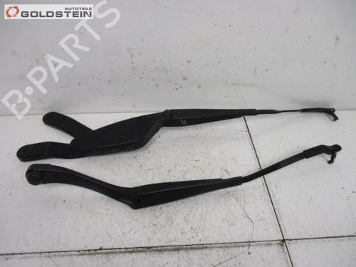 front-windshield-wiper-arm-mercedes-benz-c-class-t-model-s204-2007-2008-2009-2010-2011-2012-2013-2014-37109700 main image