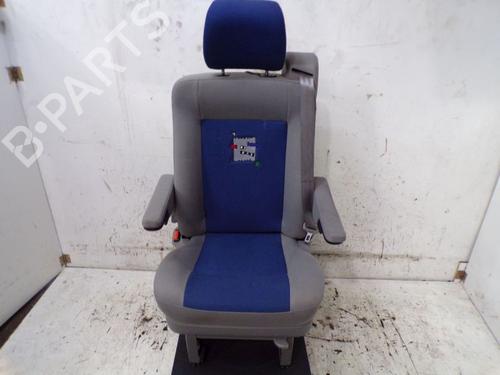 Sæde Bagtil VW TRANSPORTER T4 Bus (70B, 70C, 7DB, 7DK, 70J, 70K, 7DC, 7DJ) 2.5 TDI (102 hp) 29095404