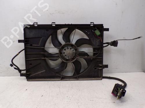 Used Radiator fan Radiator fan 37128087 37128087