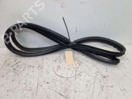 Used Rubber door seal MITSUBISHI COLT VII Hatchback (VB_) 1.0 MPi (VBXG0) (91 hp) 29523788