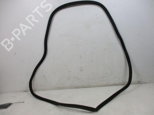 rubber-door-seal-vw-passat-b6-variant-3c5-2005-2006-2007-2008-2009-2010-2011-37112039 main image