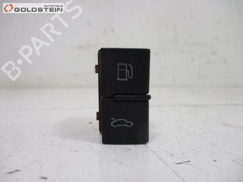 Used Switch AUDI A4 B7 (8EC) 2.0 TFSI (200 hp) 18789444