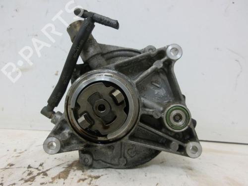 Used Vacuum pump PORSCHE CAYENNE (92A) 4.8 Turbo (500 hp) 29094511