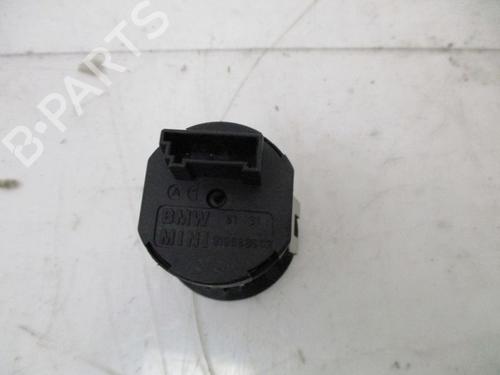 Switch BMW X1 (E84) xDrive 20 d | BP37098226I30 - Image 2