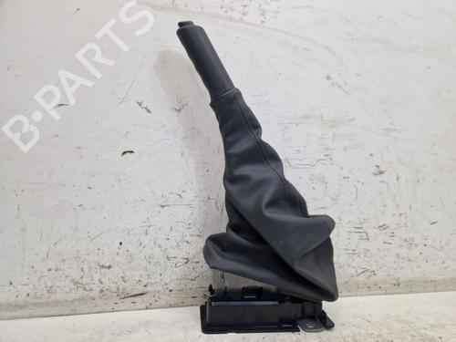 hand-brake-renault-trafic-iii-van-fg_-2014-38507675 main image
