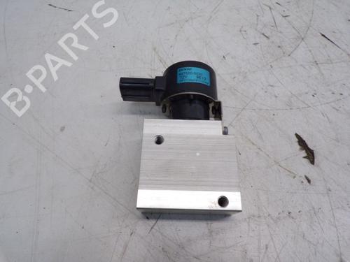 Used Switch RENAULT MEGANE E-TECH SUV EV60 (BNJ1) (218 hp) 29100919