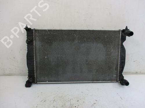 Used Water radiator Water radiator 37115335 37115335
