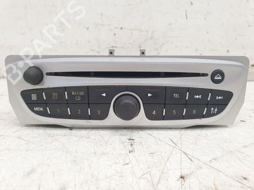 Used Radio Radio 37448493 37448493